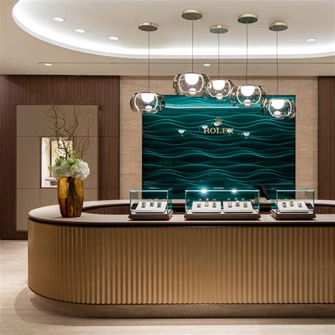 rolex pre owned showroom